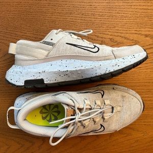 Hardly worn NIKE Crater Remixa sustainable sneakers.